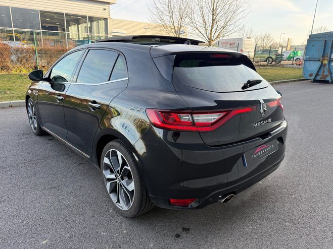 Renault Megane IV BERLINE TCe 165 CV Energy Akaju - / B Noir de 2017