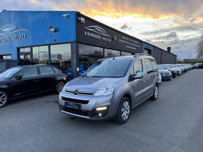 Cliquer pour voir la photo suivante Citroen Berlingo 1.6 BlueHDi 100 GPS DOUBLE PORTES AR LED GRIS C de 2017