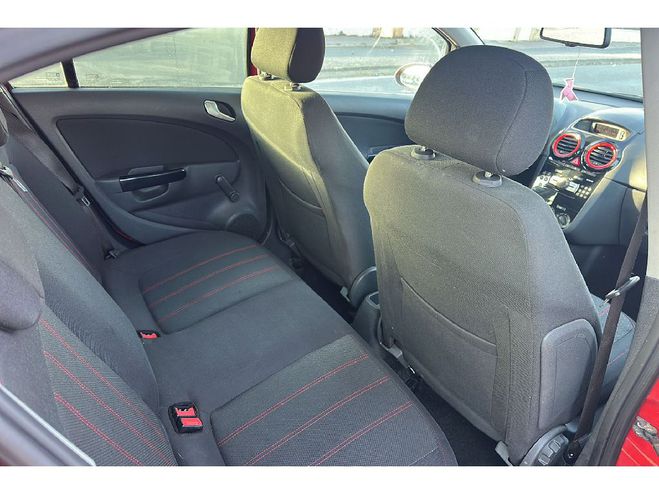 Opel Corsa 1.3 CDTI - 75 ch FAP Edition Rouge de 2012