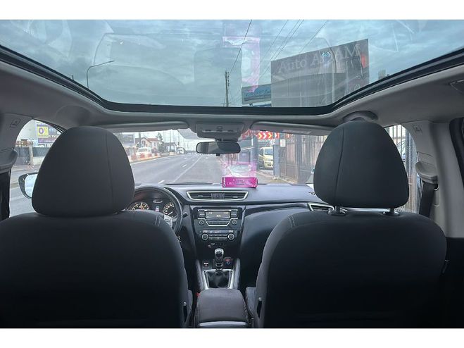 Nissan Qashqai 1.2 DIG-T 115 Stop/Start Acenta Noir de 2015