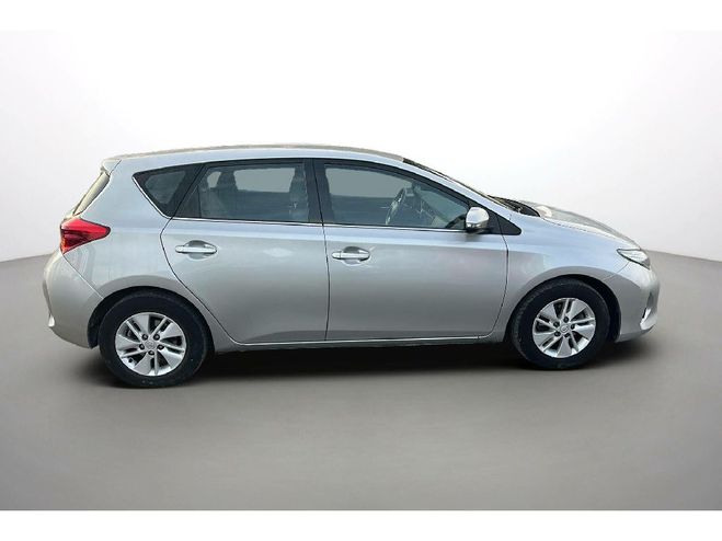 Toyota Auris Hybride 136h LOUNGE CUIR BVA Grise de 2013