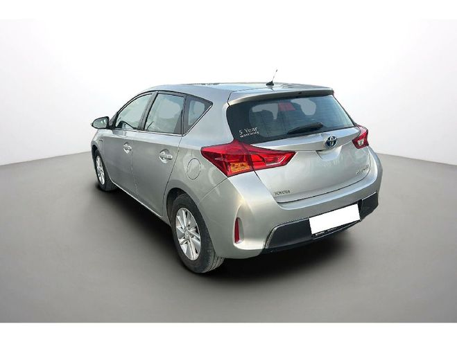 Toyota Auris Hybride 136h LOUNGE CUIR BVA Grise de 2013