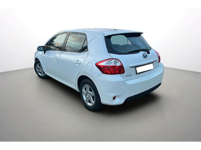 Toyota Auris Hybride 136h Executive Connect Blanche de 2011