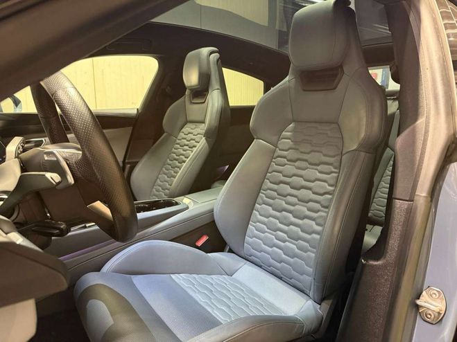 Audi e-tron GT quattro-2023-b&o-leder-pano-hud-camera-b Bleu M�tallis� de 