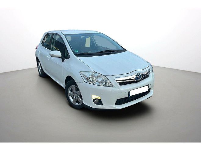 Toyota Auris Hybride 136h Executive Connect Blanche de 2011