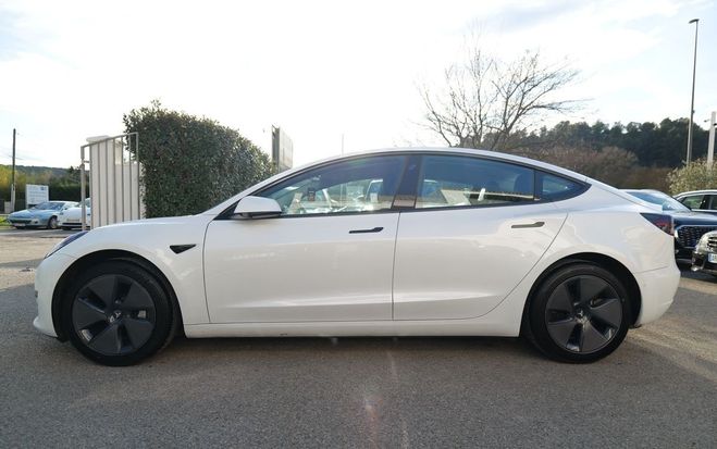 Tesla Model 3 275 ch rwd autonomie standard plus 50kwh Blanc de 2021