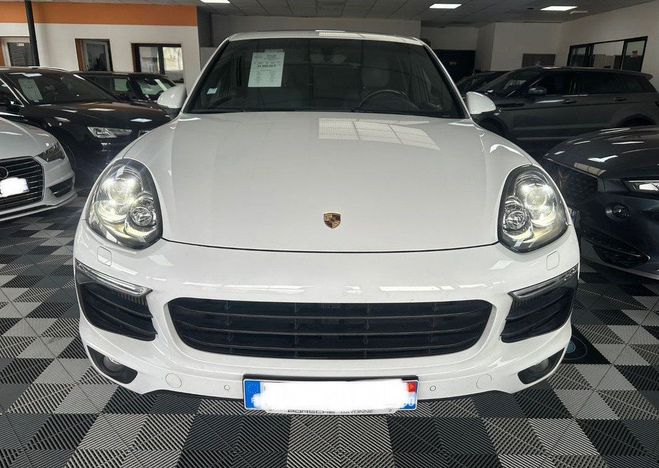 Cliquer pour voir la photo suivante Porsche Cayenne Diesel Platinum Edition Tiptronic Blanc de 2015