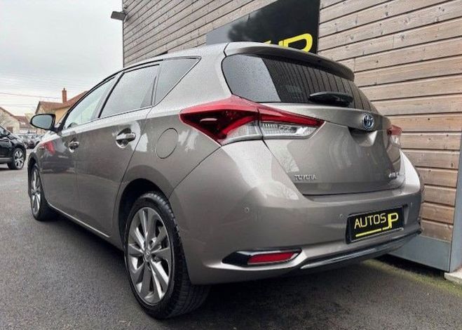 Toyota Auris ii (2) hybride 136h executive Beige de 2016