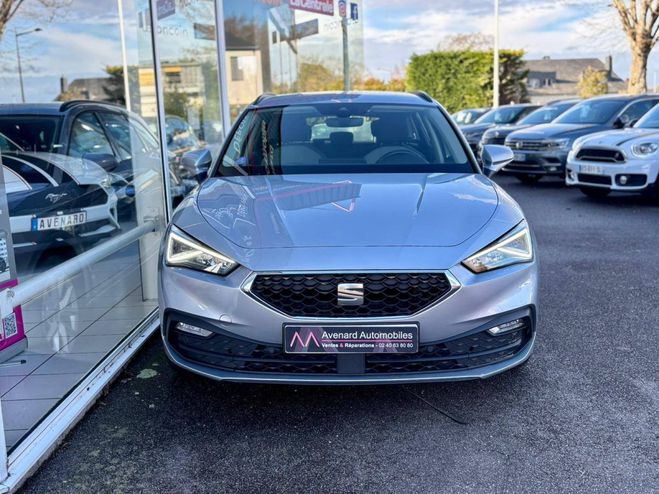 Seat Leon SPORTSTOURER 1.0 eTSI 110 DSG7 Style Bus GRIS FONCE de 2022
