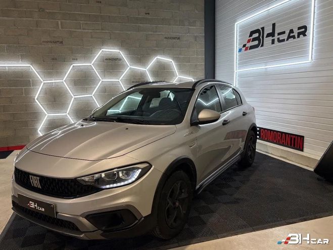 Fiat Tipo CROSS 1.0 FIREFLY T 100 PLUS START-STOP Gris de 2022