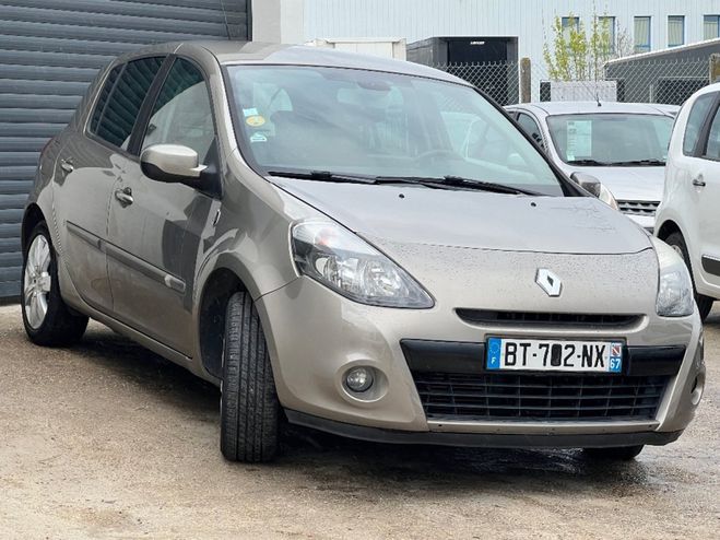 Renault Clio III dCi 90 eco2 SL XV De France Beige de 2011