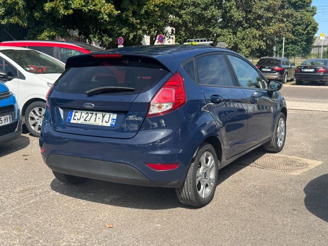 Ford Fiesta 1.25 82 Titanium Bleu de 2017