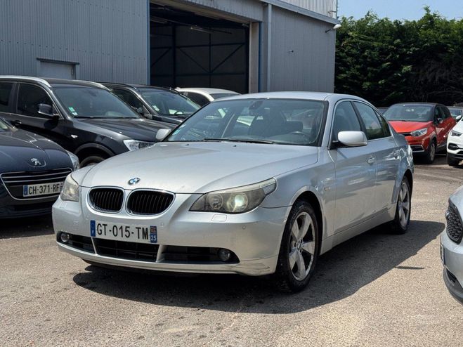 BMW Serie 5 E60 530xi Luxe A Gris de 2006