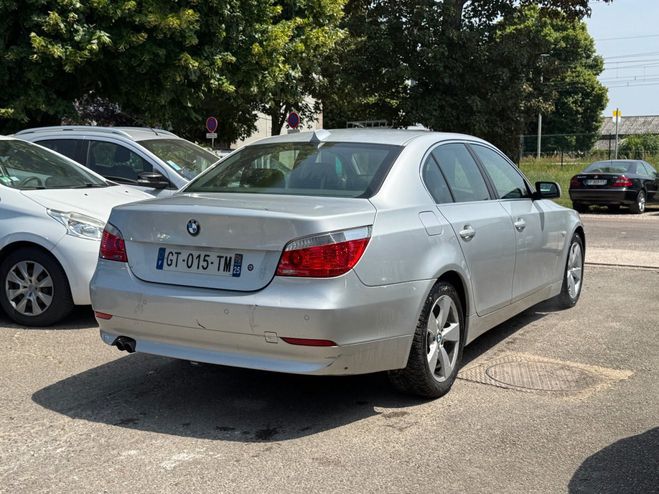 BMW Serie 5 E60 530xi Luxe A Gris de 2006