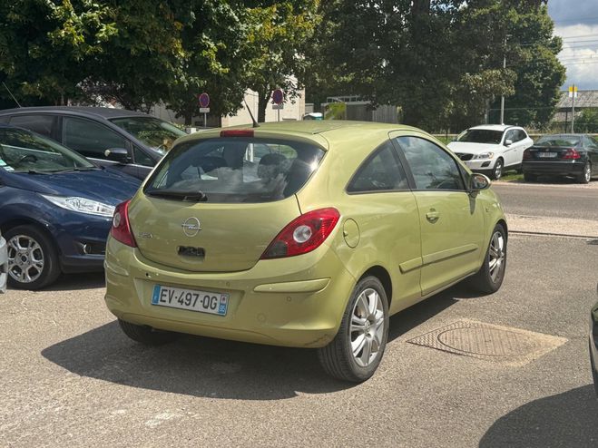 Opel Corsa 1.3 CDTI - 90 Cosmo Jaune de 2007