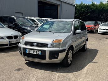  Voir d&eacute;tails -Ford Fusion 1.4 TDCi 68 Plus &agrave; Gevrey-Chambertin (21)