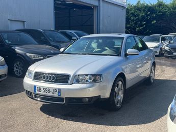  Voir d&eacute;tails -Audi A4 3.0i V6 Pack Quattro &agrave; Gevrey-Chambertin (21)