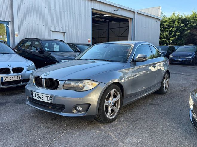 BMW Serie 1 COUPE E82 LCI 118d 143 ch Confort Gris de 2013