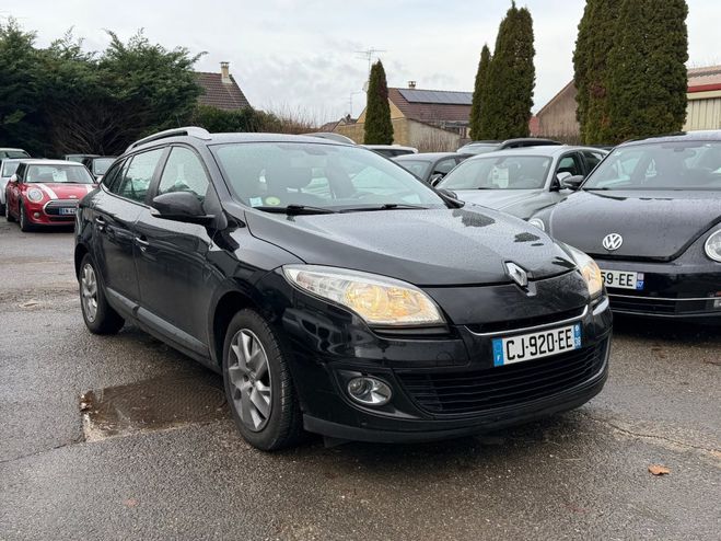 Renault Megane III ESTATE BUSINESS 1.5 dCi 110 FAP eco2 Noir de 2012