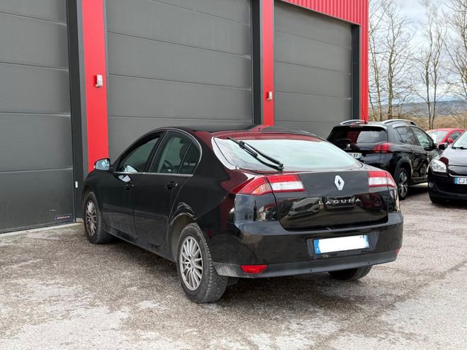 Renault Laguna III 1.5 dCi 110 eco2 Black Edition Noir de 2011