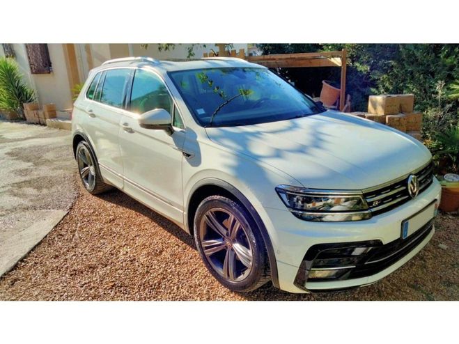 Cliquer pour voir la photo suivante Volkswagen Tiguan 2.0 16V TDI BlueMotion - 150 - BV DSG 7 BLANC de 2019