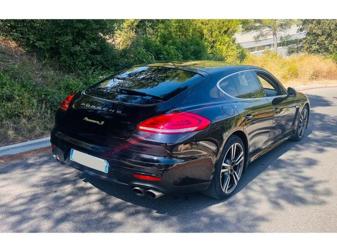 Porsche Panamera 3.0i V6 - 416 - TYPE 970 BERLINE S E-Hyb NOIR de 2015