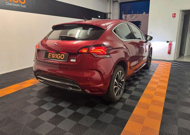 Citroen DS 4 automobiles so chic Rouge de 2016