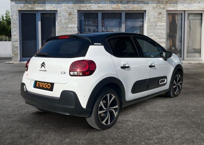 Citroen C3 1.2 puretech 110 shine 1 �re main camera Blanc de 2021