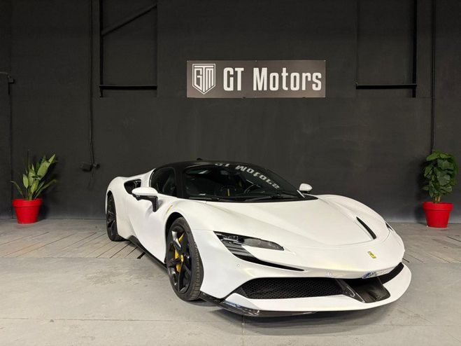 Ferrari SF90 STRADALE COUPE V8 4.0L 1000CV - FRAN�AIS Blanc de 2022