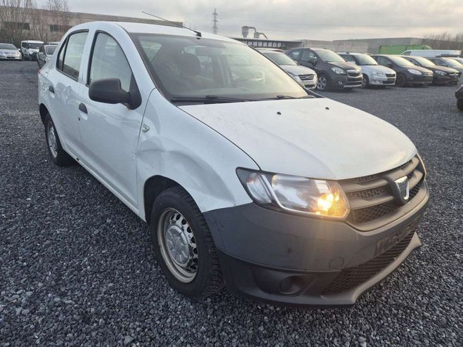 Dacia Logan 1.2i Ambiance--DEGATS CARROSSERIE--MARCH Blanc M�tallis� de 