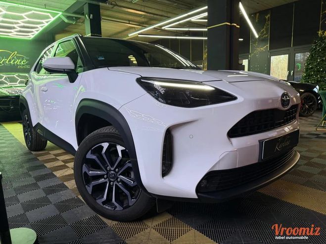 Toyota Yaris CROSS 1.5 114H 90 HYBRID FULL-HYBRID DES Blanc de 2023