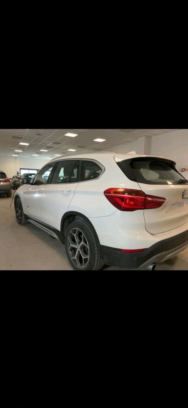 BMW X1 18D 150CH X-DRIVE / XLINE / BVA Blanc de 2017