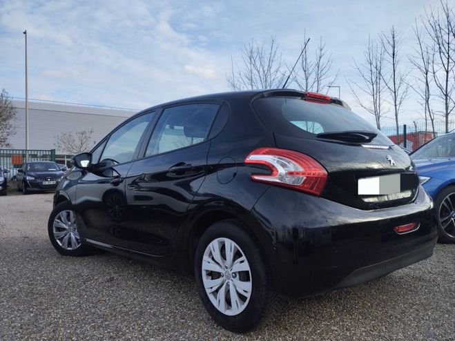 Peugeot 208 1.4 HDI ACTIVE NOIR de 2013