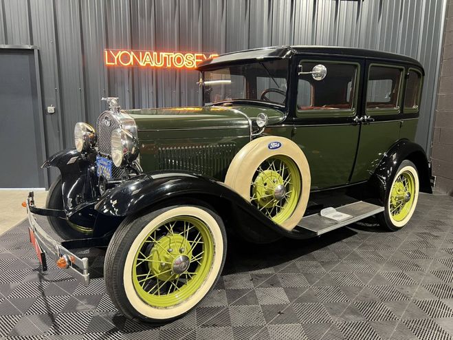 Ford Model A SALOON 4 DOOR NOIR de 1931