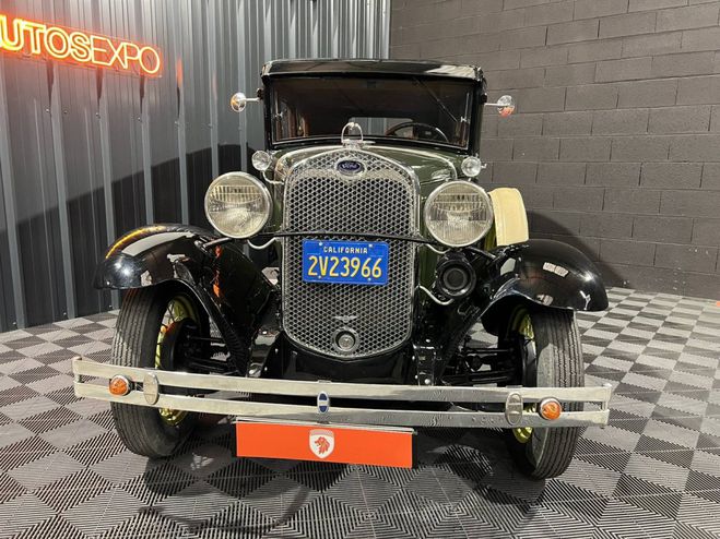 Ford Model A SALOON 4 DOOR NOIR de 1931
