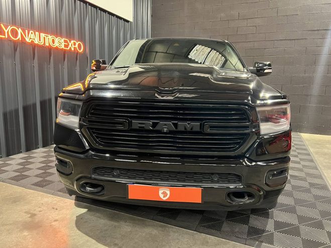 Dodge Ram 5.7 V8 HEMI 395 CH ETORQUE LARAMIE NIGHT NOIR de 2021
