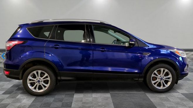 Ford Kuga II (2) 1.5 TDCI 120 S&S 4X2 BUSINESS BLEU de 2017