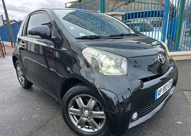 Toyota Iq 68ch bo�te automatique Noir de 2010