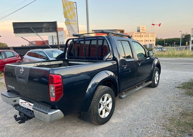 Nissan Navara 2.5 TDI 190 CV Bleu de 2012