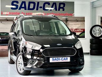  Voir d&eacute;tails -Ford Tourneo Courier 1.5 TDCi Titanium S-S 5 PLACES &agrave; Gilly (60)