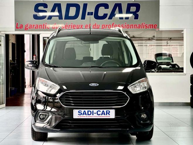 Ford Tourneo Courier 1.5 TDCi Titanium S-S 5 PLACES Noir M�tallis� de 