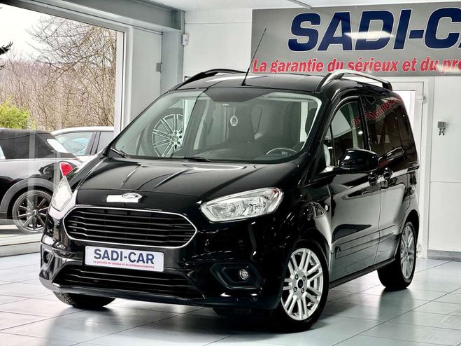 Ford Tourneo Courier 1.5 TDCi Titanium S-S 5 PLACES Noir M�tallis� de 