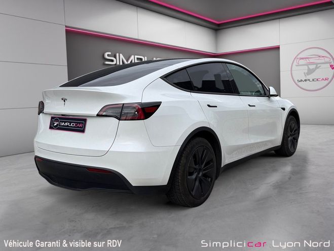 Tesla Model Y Standard RWD SOH 97% 1er MEC 12-2024 Gar Blanc de 2024