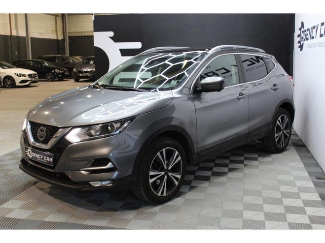 Nissan Qashqai 1.3 DIG-T - 140 II N-Connecta - Suivi Co GRIS CLAIR de 2019
