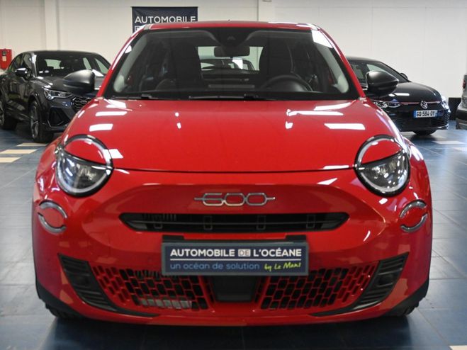 Fiat 600 1.2 Hybrid 100ch DCT6 Rouge de 2024