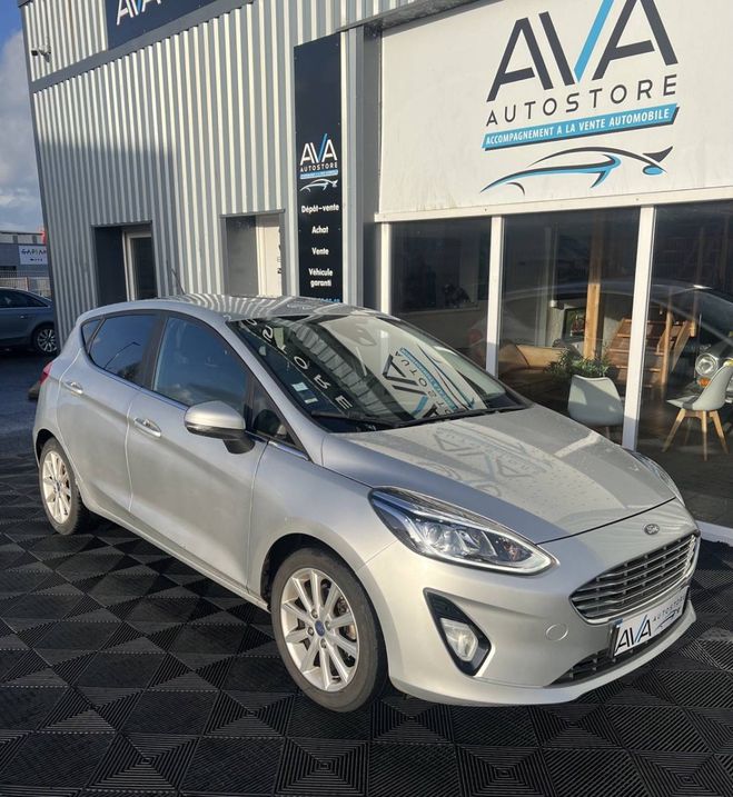 Ford Fiesta IV 1.0 EcoBoost 100ch Stop&Start Titaniu GRIS C de 2017