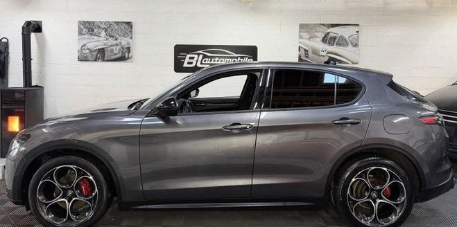 Alfa romeo Stelvio 2.2 DIESEL 160CH VELOCE AT8 Toit ouvrant Gris de 2023