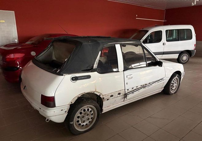 Peugeot 205 CTI Cabriolet 1.6 Blanc de 1986