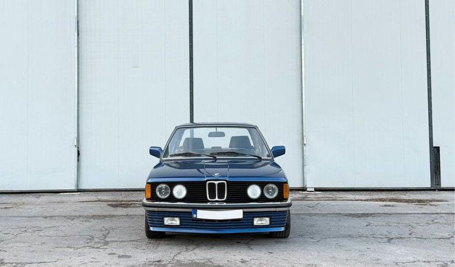 BMW Serie 3 323i ? E21 1982 Restauration compl�te Pa  de 1981