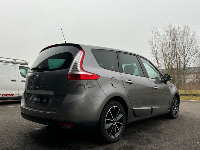 Renault Grand Scenic III 1.9 DCI 130 CH BOSE - ENTRETIEN COMP Gris M�tallis� de 2011